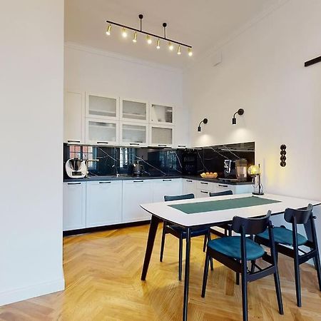 Big Modern Apart - Market Square - Nice View - Next To Town Hall Appartamento Breslavia Esterno foto