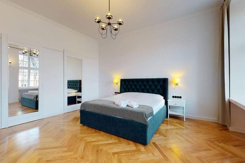 Big Modern Apart - Market Square - Nice View - Next To Town Hall Appartamento Breslavia Esterno foto